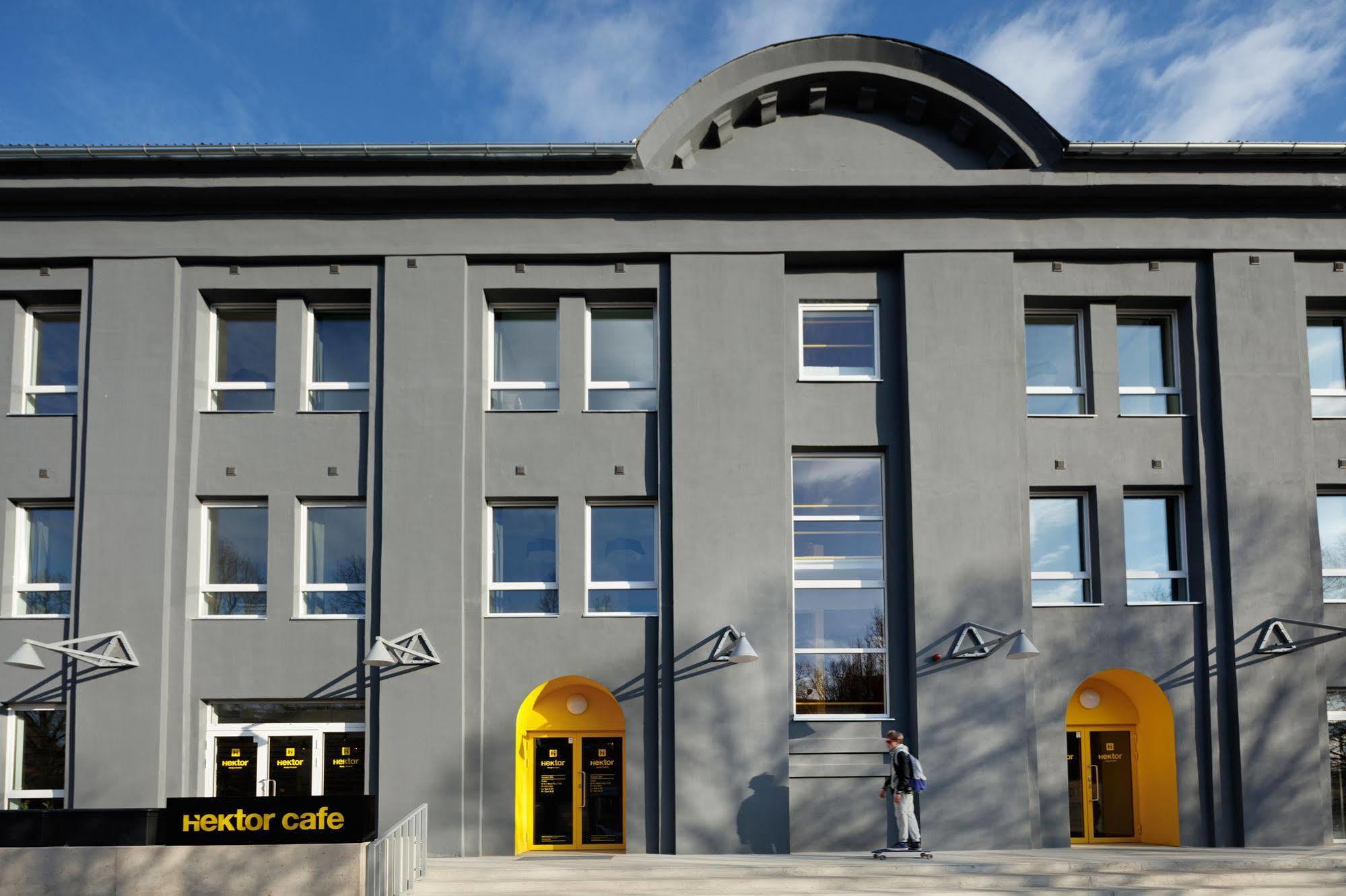 Hektor Design Hostel Tartu Buitenkant foto